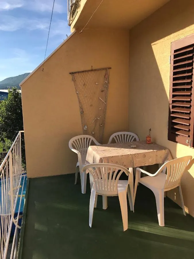 Redhill Apartments Novi Vinodolski 0*,  Kroatien
