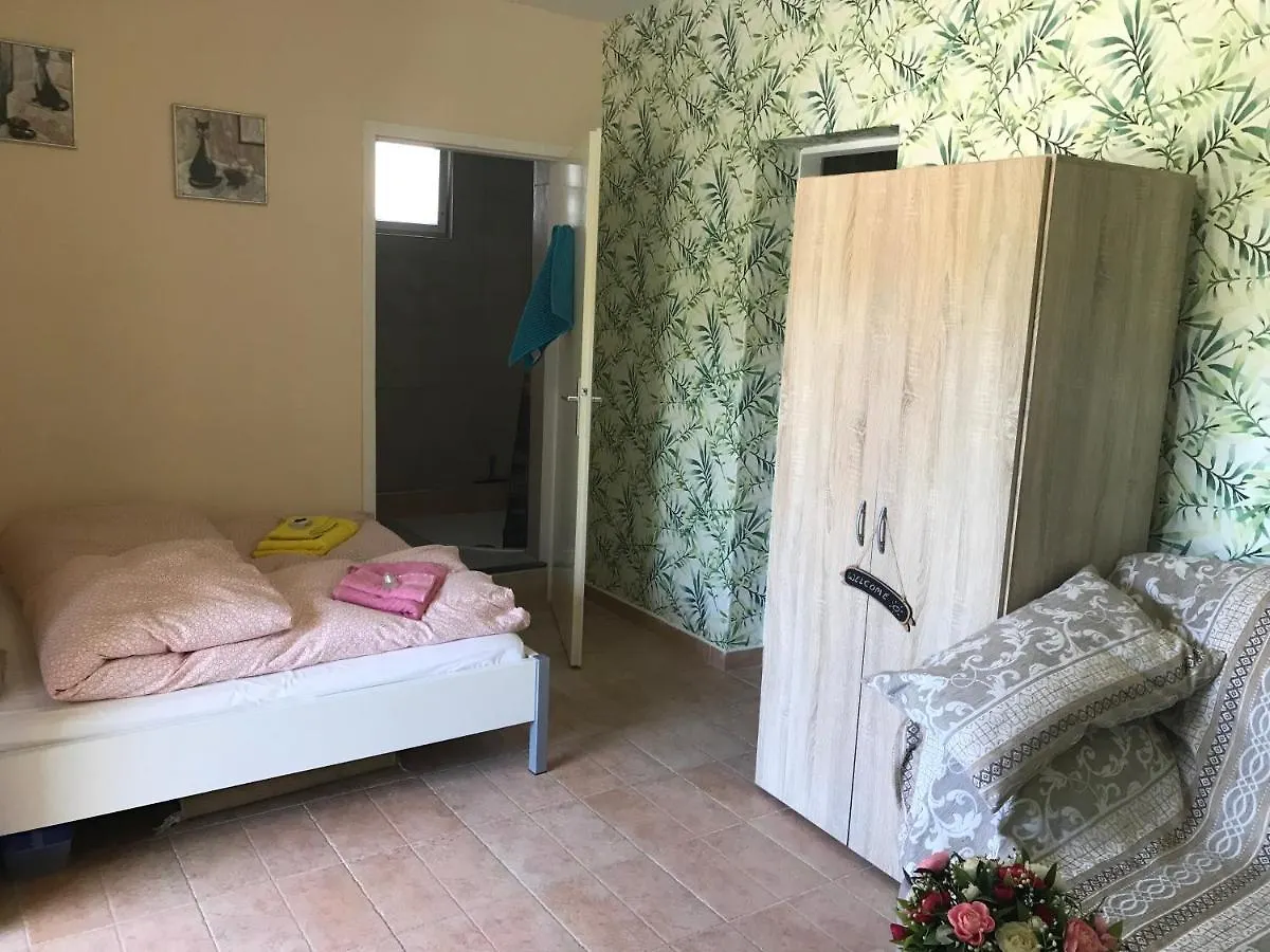 Redhill Apartments Novi Vinodolski