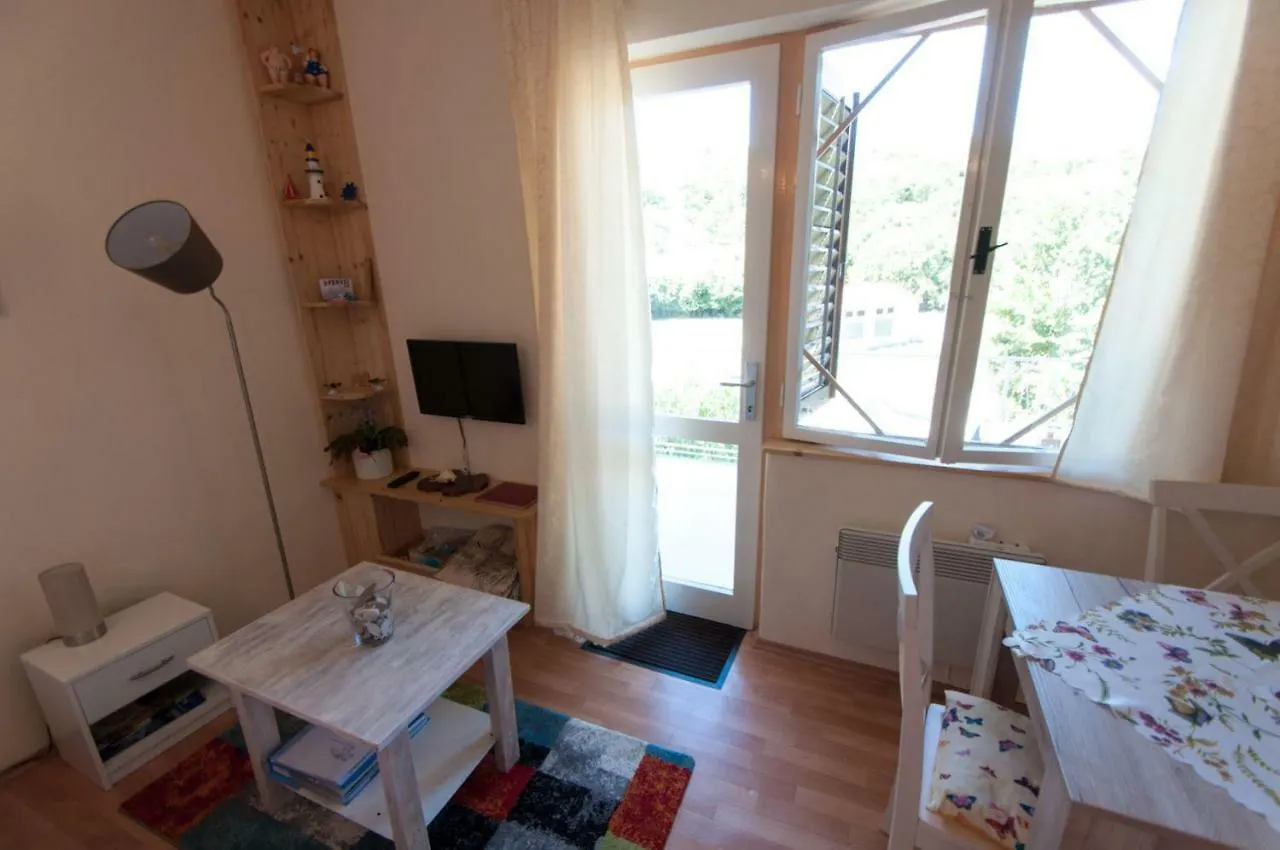 Redhill Apartments Novi Vinodolski 0*,  Croatia